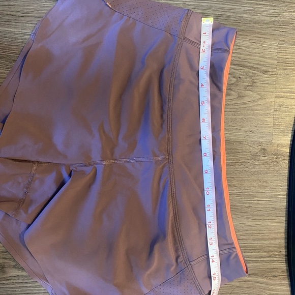 Athleta Run With It Shorts - Picture 5 of 6